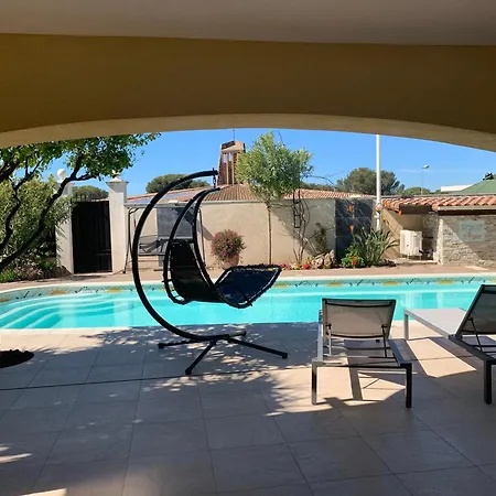 Rez De Raphael アパート *